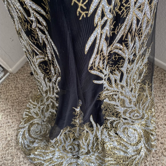 BLACK SILVER GOLD SEQUIN BEADED FORMAL DRESS BY ELIZABETH K SIZE L - Picture 10 of 10